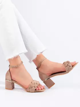 Béžové dámske sandále na hrubom podpätku